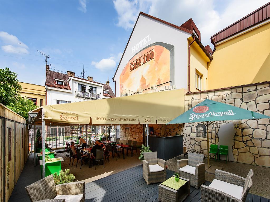 Hotel Tatra Novy Bydzov Exterior photo